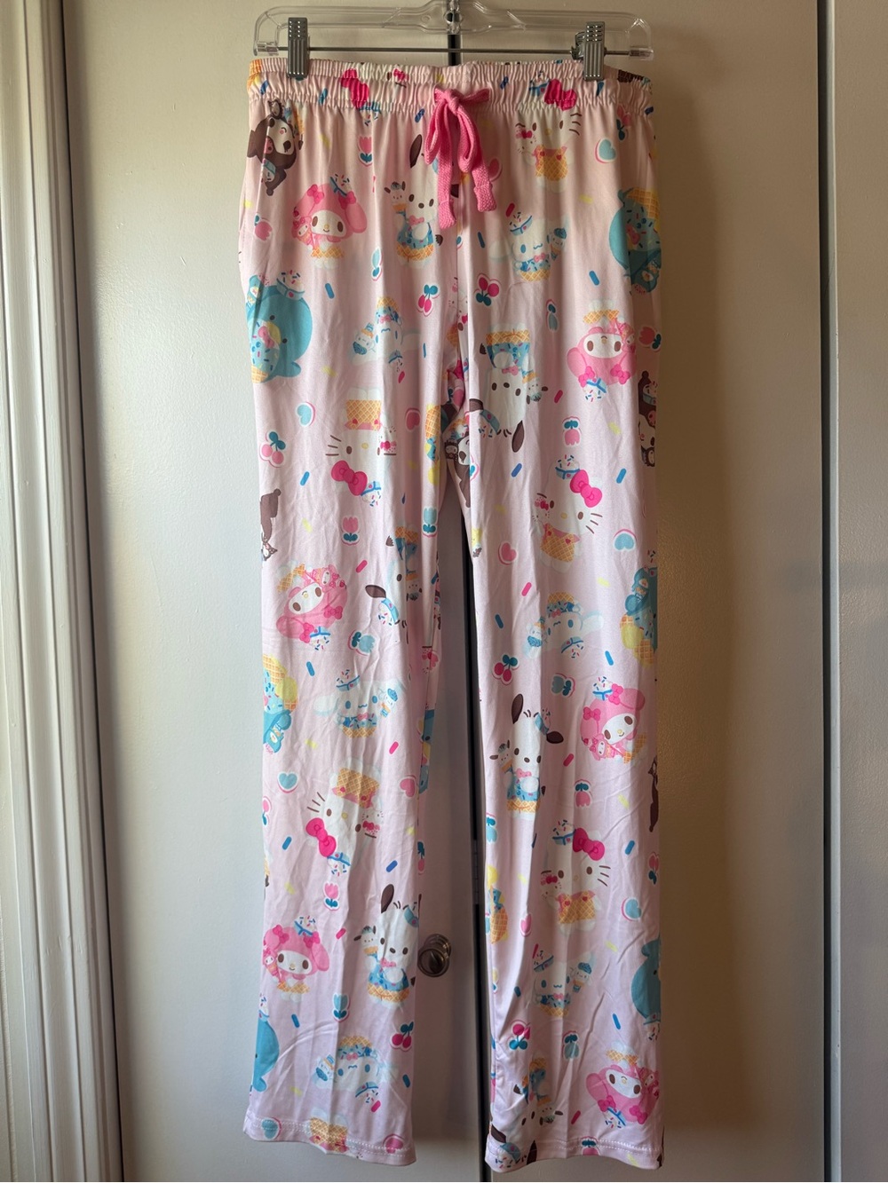 2 NWT Sanrio HELLO KITTY Lounge Sleep Pants PJ Bundle - Picture 6 of 12